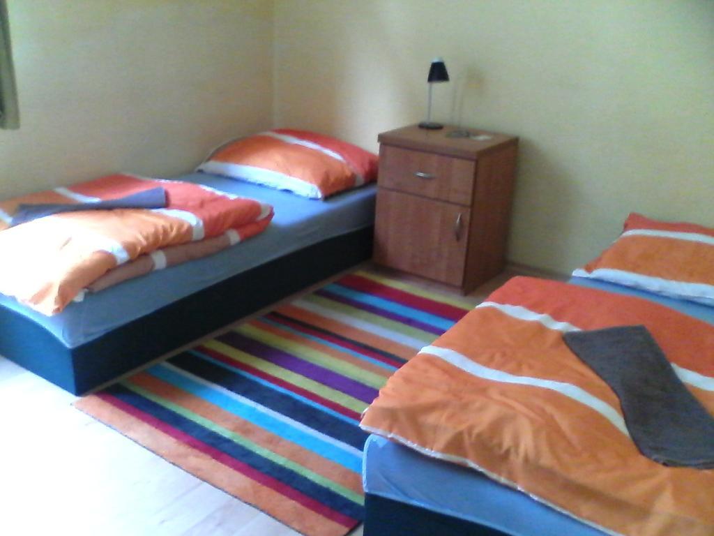 Film Hostel Poznan Room photo