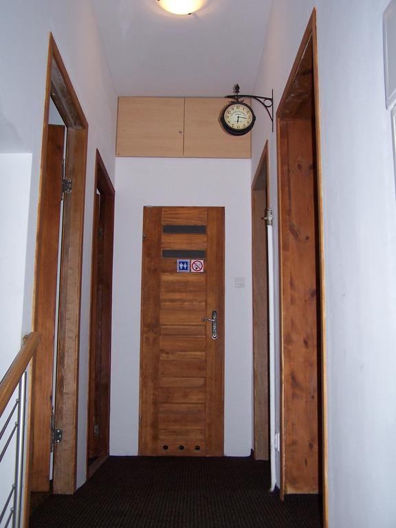 Film Hostel Poznan Exterior photo