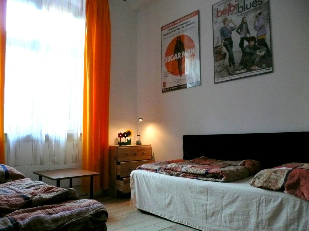 Film Hostel Poznan Exterior photo