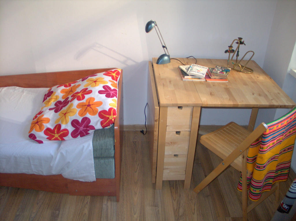Film Hostel Poznan Room photo